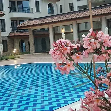 Sarafovo Beach D&v Apartment