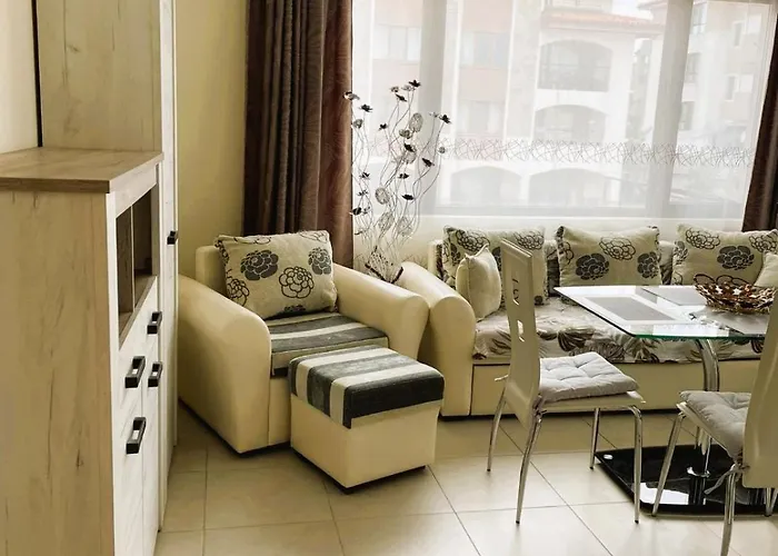 Апартаменты Sarafovo D&v *