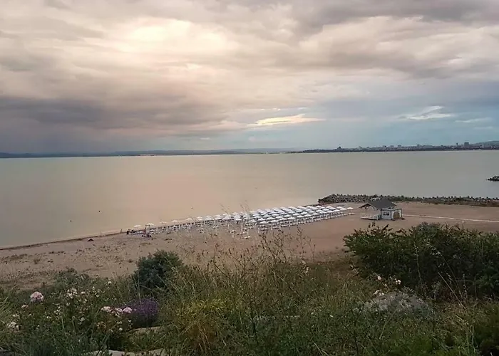 Апартаменты Sarafovo D&v