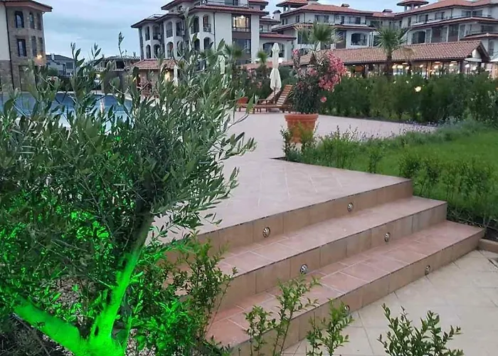 Sarafovo D&v Апартаменты *